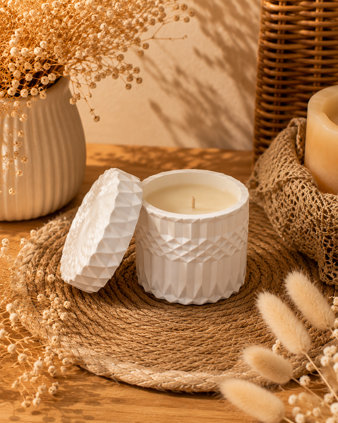 Bougie design parfumée artisanale – Cire d’olive