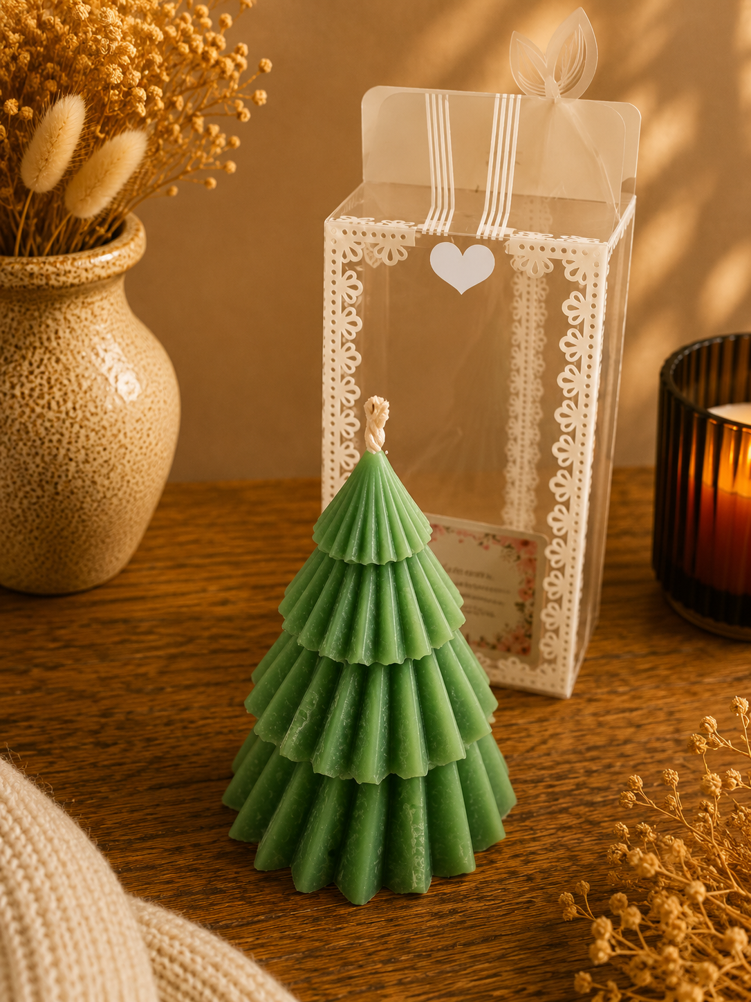 Bougie décorative Grand sapin en cire d’olive – Fabrication artisanale - Miel