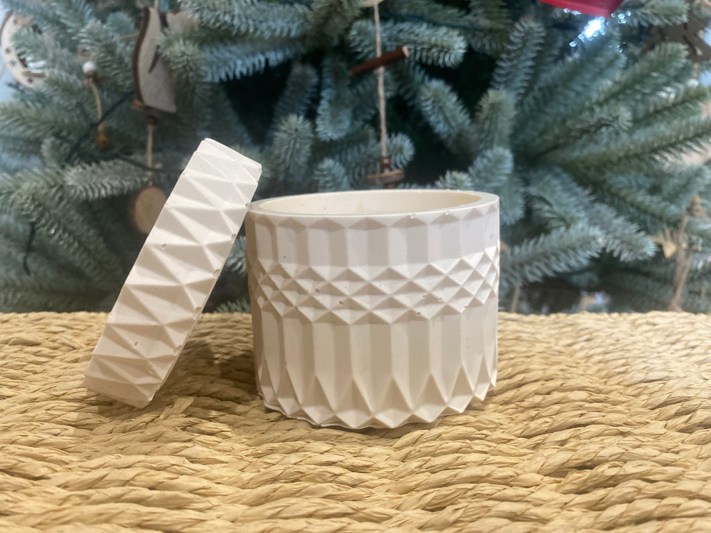 Bougie design parfumée artisanale – Cire d’olive