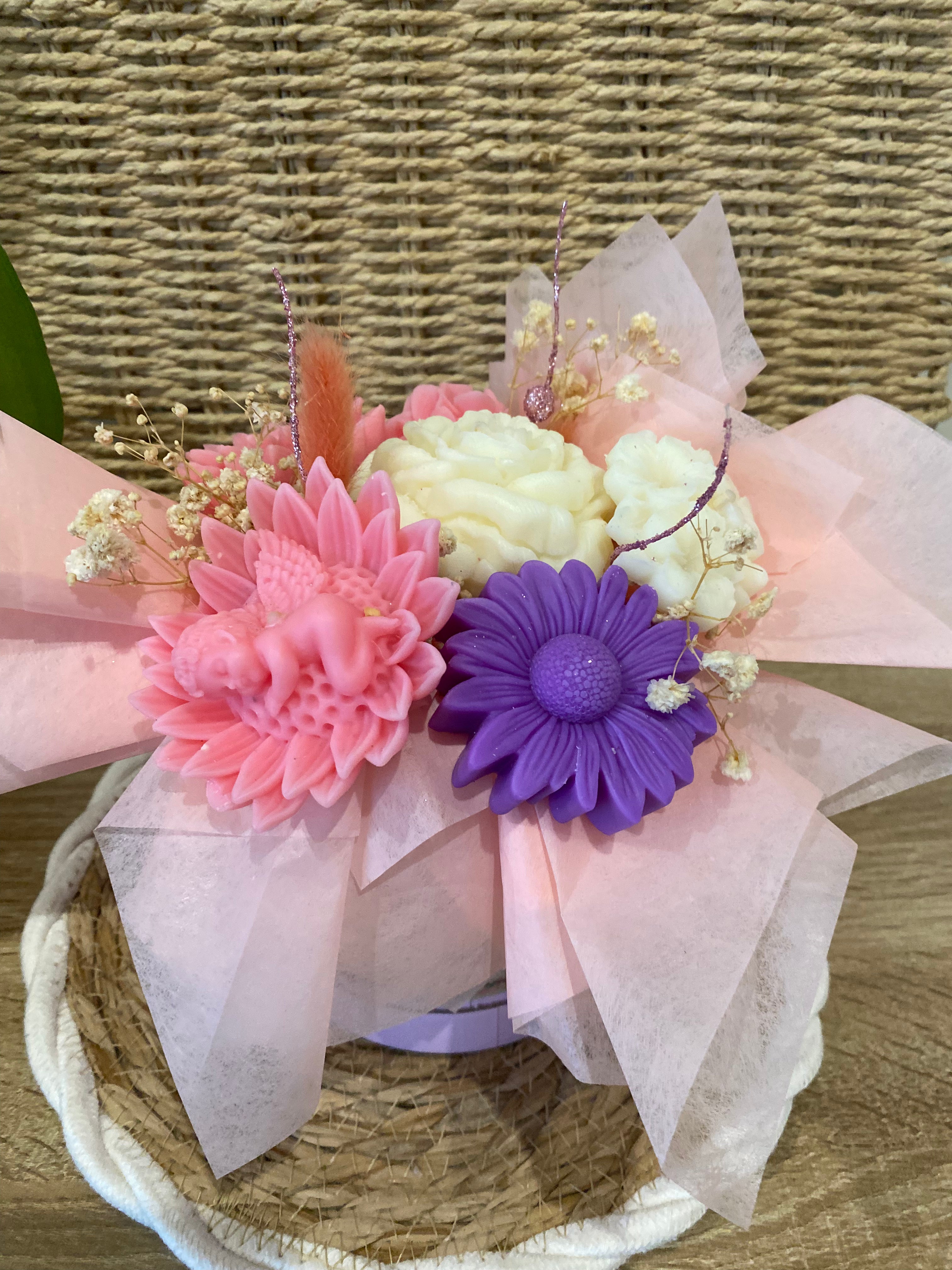 Bouquet de fleurs ange perce neige