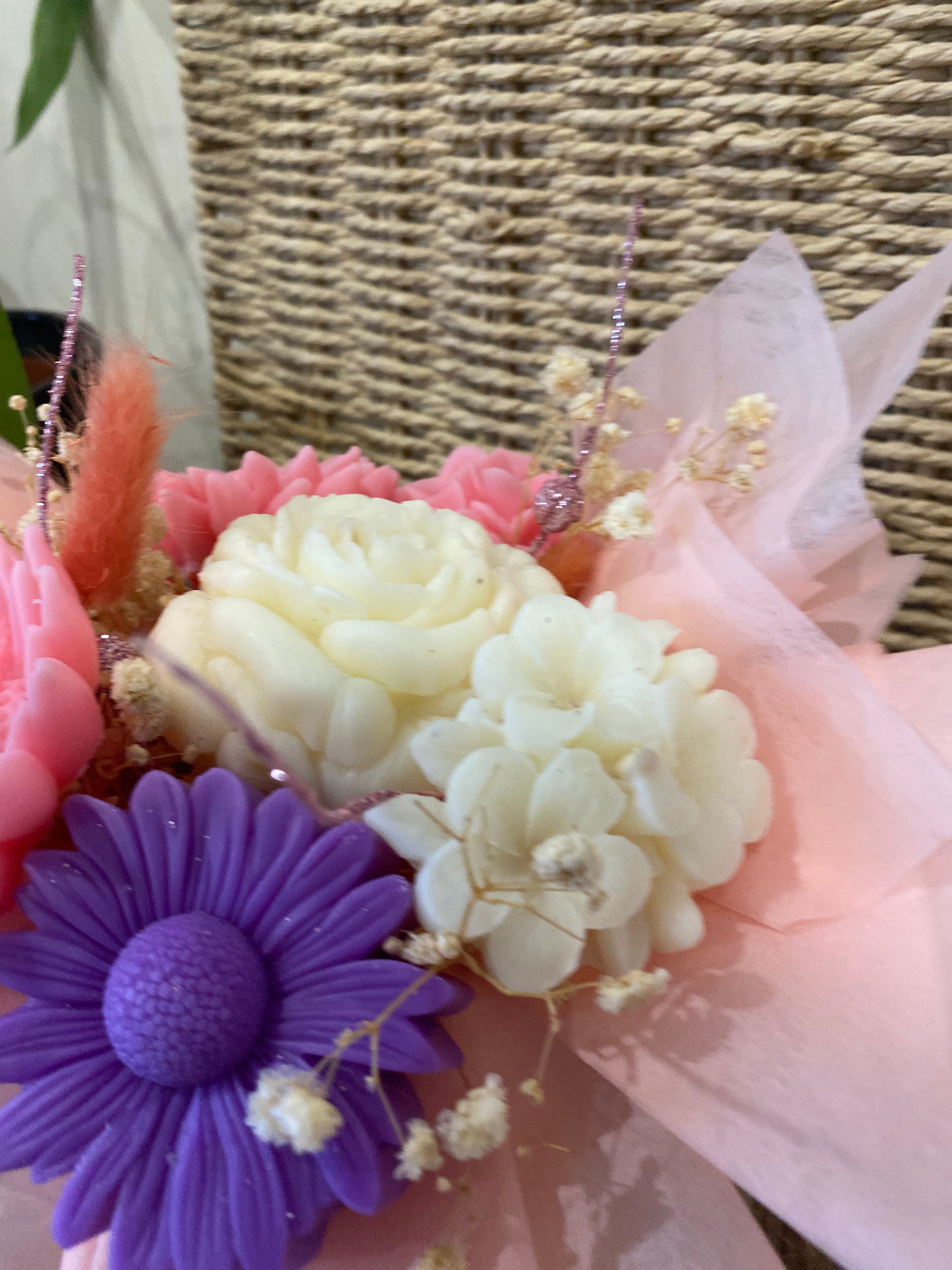 Bouquet de fleurs ange perce neige