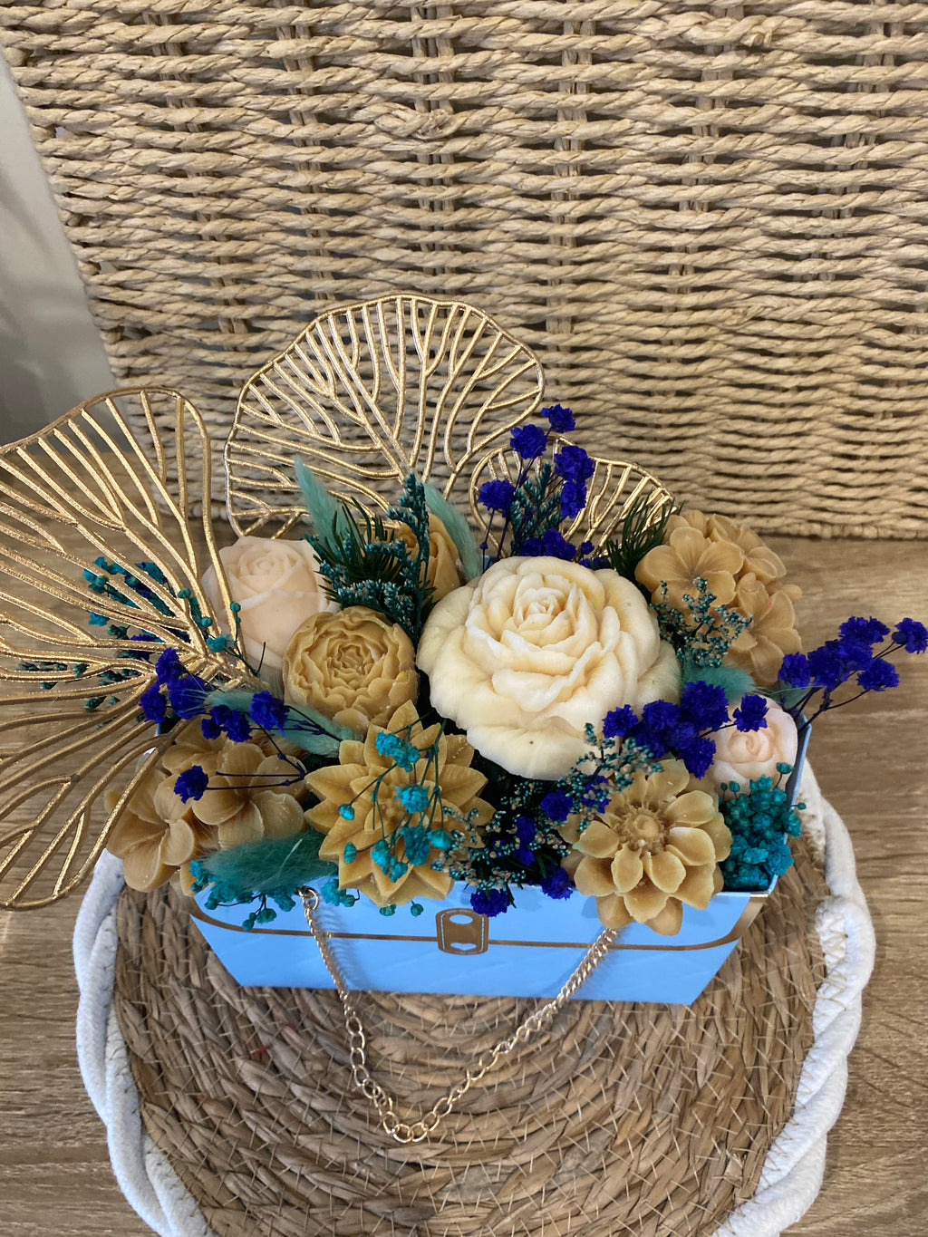 Bouquet de fleurs parfumées en cire – Rocher praliné