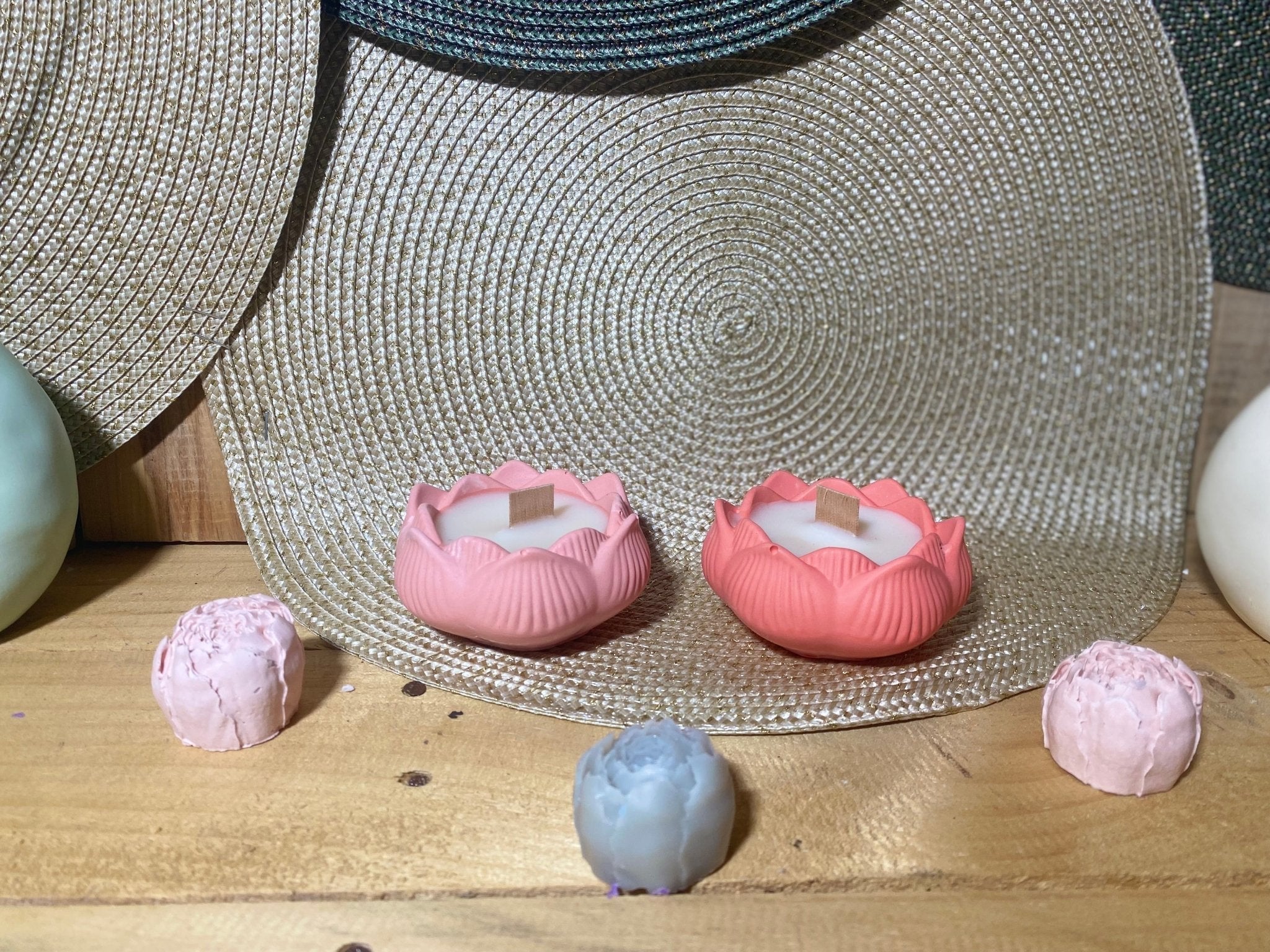 Bougie Lotus Alma - Édition Octobre Rose 🌸 - Les créations de Thaïs