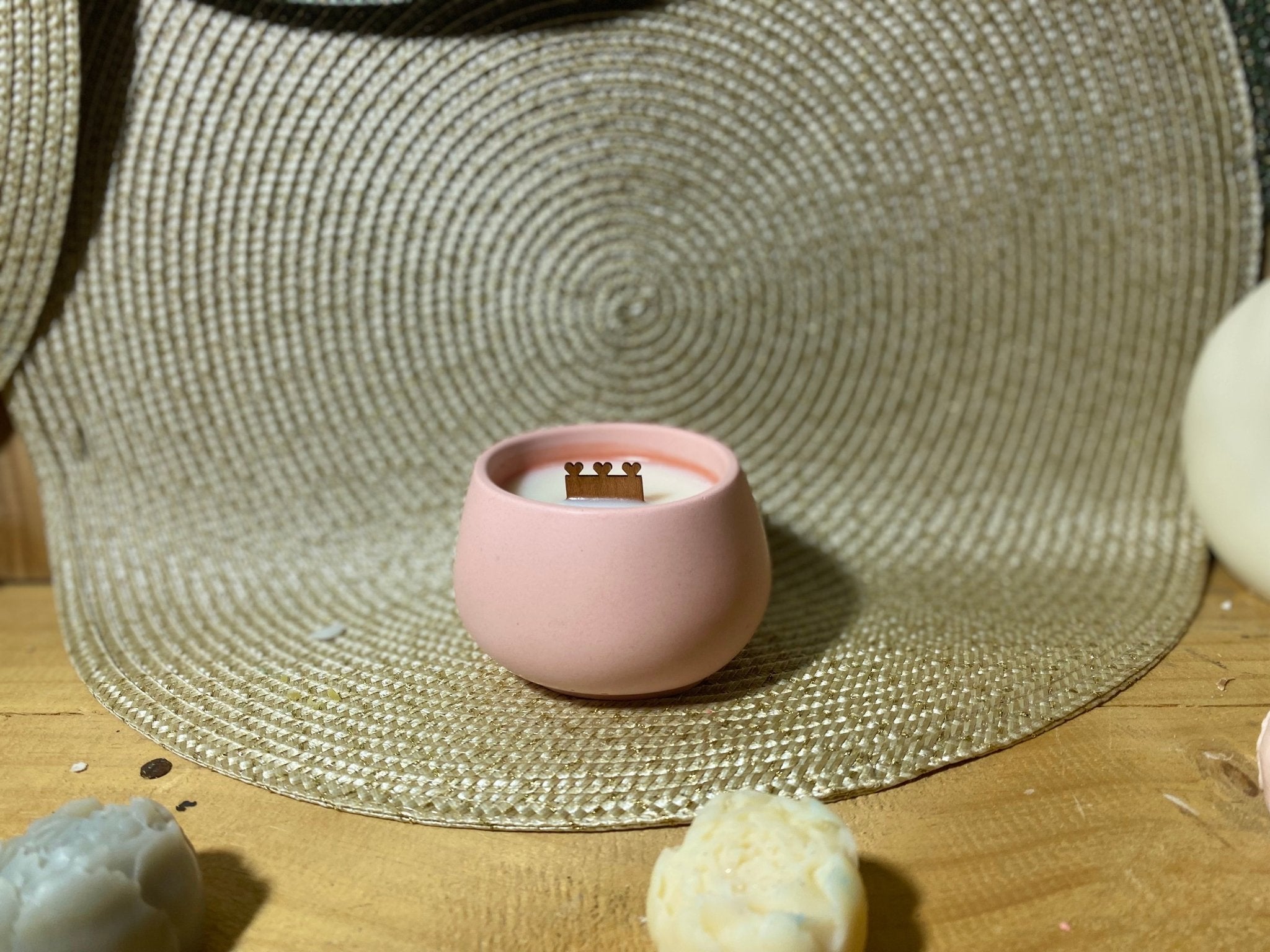 Bougie Cœur de Pétale - Édition Octobre Rose 🌸 - Les créations de Thaïs